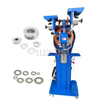 Punzonatrice automatica per occhielli
